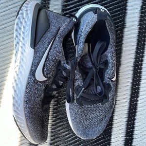 Nike epic react very good used condition